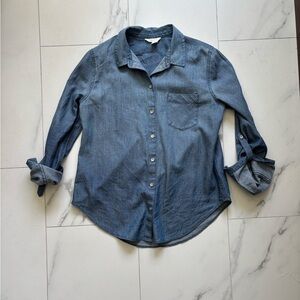 NWOT Soft Chambray Shirt